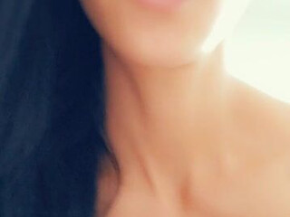 Laly Vallade onlyfans in just one bra found her long friend and immediately decided to use it.