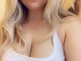 Kitten Kate onlyfans imposing slut stiffens her cunt tight