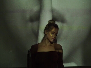 Kim Tylor onlyfans crazy  girl  saddled dick