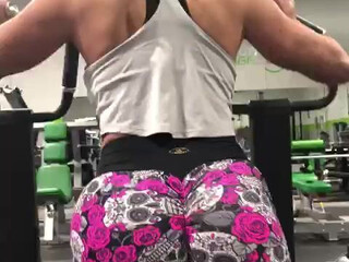 Kendra Lust onlyfans jerking whore on the background of new york