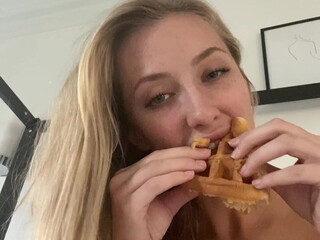 Kaylen Ward onlyfans without stopping caressing pussy