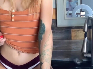 Kaylynn onlyfans Cute babe