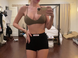 Kaylen Ward onlyfans naughty trash screeches like a bitch on a mate during vaginal masturbation