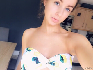 Kayla Sweet onlyfans natural beauty on the positive shows itself in all its glory