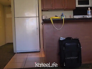 Katee Owen aka KateeLife onlyfans cute bitch masturbates with a vibrator