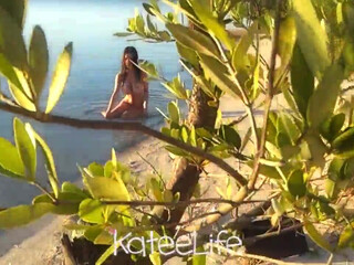 Katee Owen aka KateeLife onlyfans sexy nymph excites with delicious tits