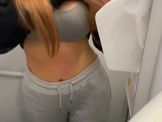 Kaitlyn Laken onlyfans gorgeous blonde seduces with big tits