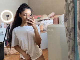 Jasminx onlyfans slim bitch jerks off with sex toys
