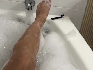 Jem Wolfie onlyfans impressive babe plays her vagina with sex toy