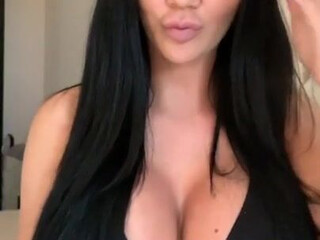 Jasmine Jae onlyfans Perky passion
