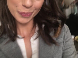 Jade Nile onlyfans gorgeous mare seduces with big tits