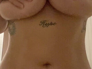 Greeneyedgirlllll onlyfans 24 December 2020