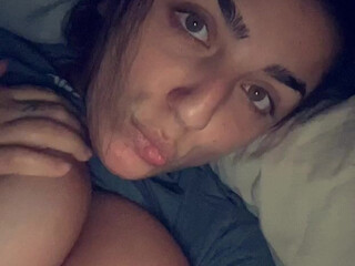 Greeneyedgirlllll onlyfans busty passion licks nipples