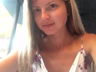 Gina Gerson onlyfans fierce handjob with effect