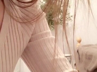 Ellie Leen onlyfans sexy blondes and masturbation