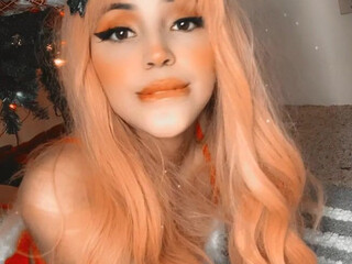 Darling Demarco onlyfans cute brunette caresses her charms