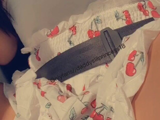 DaddyтАЩs girl onlyfans elite whore fucking with sex machine