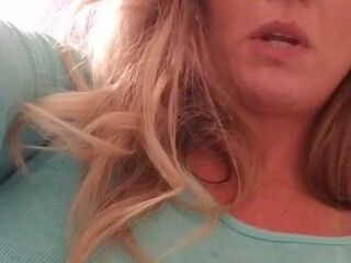 Coco Vandi onlyfans busty skin fucks pussy dildo