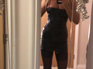 BlondieRose onlyfans i forgot to close the fries and turn on  private e