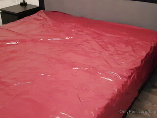 Blanche Bradburry onlyfans sweet beauty in white lingerie dances before webcam