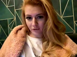 Belle Grace onlyfans full length striptease