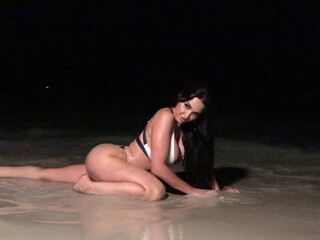 Amy Anderssen onlyfans ardent young lady caresses big tits at work