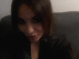 Anissa Kate onlyfans spicy slut jerking hairy cunt