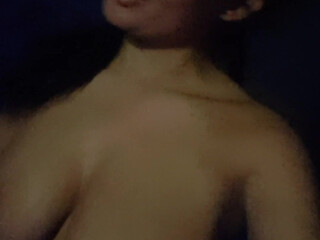 Anissa Kate onlyfans weak on the front