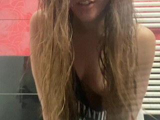 Amirah Adara onlyfans Busty latina