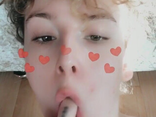 Abbyj onlyfans rubs and fucks her pussy