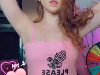 teasy_lil_dance_and_boobie_flash Charming female