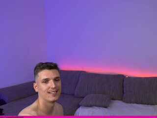 naughtyrider69_20052021_0103_couple_chaturbate_5 big tit blonde squeezes dairy charms