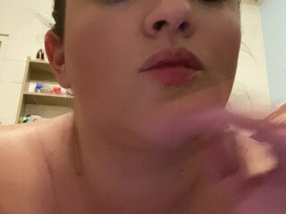 lularanae onlyfans 28 May  2020