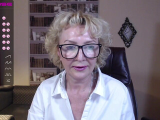 nelly_walker tender slingshot