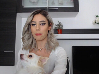 i_am_sarahxxx crazy passion shows tits