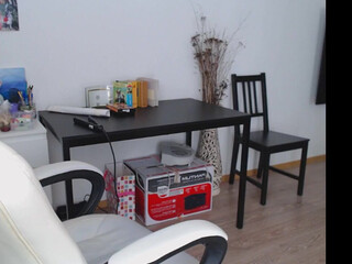 fantastic_joy skinny beauty pulls pussy