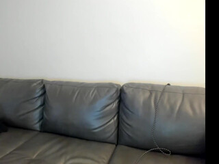 dirtyprettyboi hot chick twirls big booty