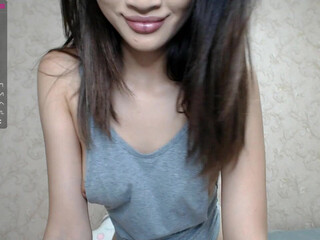 crypto_girl01 Imposing chick