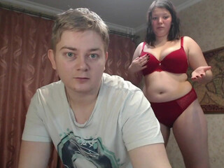 tommy_blonde hot prostitute masturbating pussy with her hand