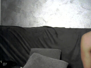 therealbonnieclydex luxurious harlot poses in fr