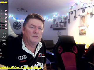 thedarksideoflive busty bitch jerking her pussy with phallus