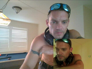 str8foryouguy perfect blonde in stockings pulls cute pussy