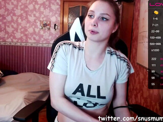 snusmumriken_ cute lady undresses in front of the camera