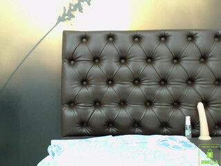 amy_snow Vicious brunette