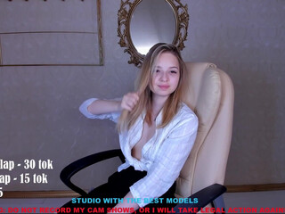 amina_blush whore chick caresses shaved cunt