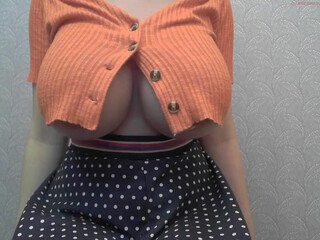 playful_goldie cute women lick nipples