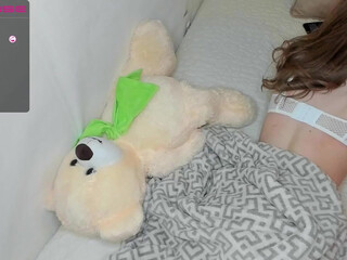 marie_blue sultry whore naughty with a vibrator