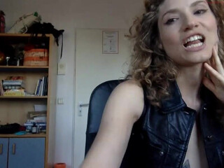 kosherpussy juicy slut enjoys cooney