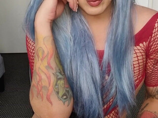 Brooke Spearz Flirty chick