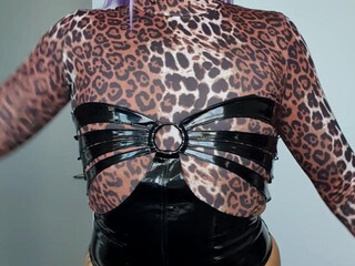 Brooke Spearz gorgeous confused fingering both holes